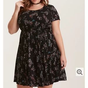 Torrid Floral Challis Lace Up Sleeve Dress